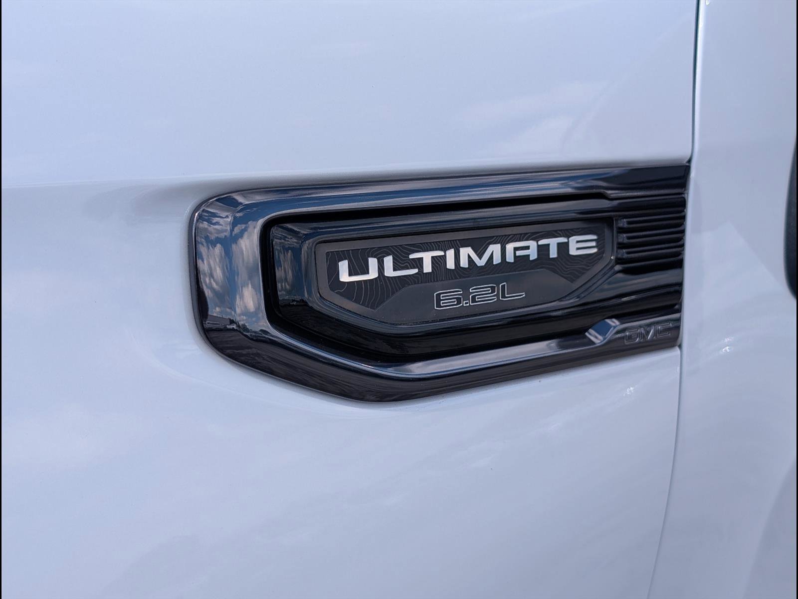 Used 2024 GMC Sierra 1500 Denali Ultimate AWD/4WD image 22