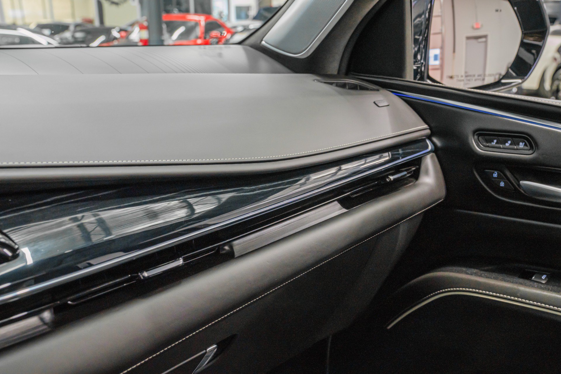 Used 2024 Cadillac Escalade ESV V w/ LPO, Floor Liner Package AWD/4WD image 47