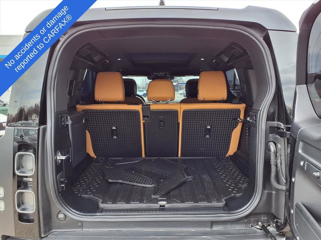 Used 2024 Land Rover Defender 110 Carpathian Edition image 12