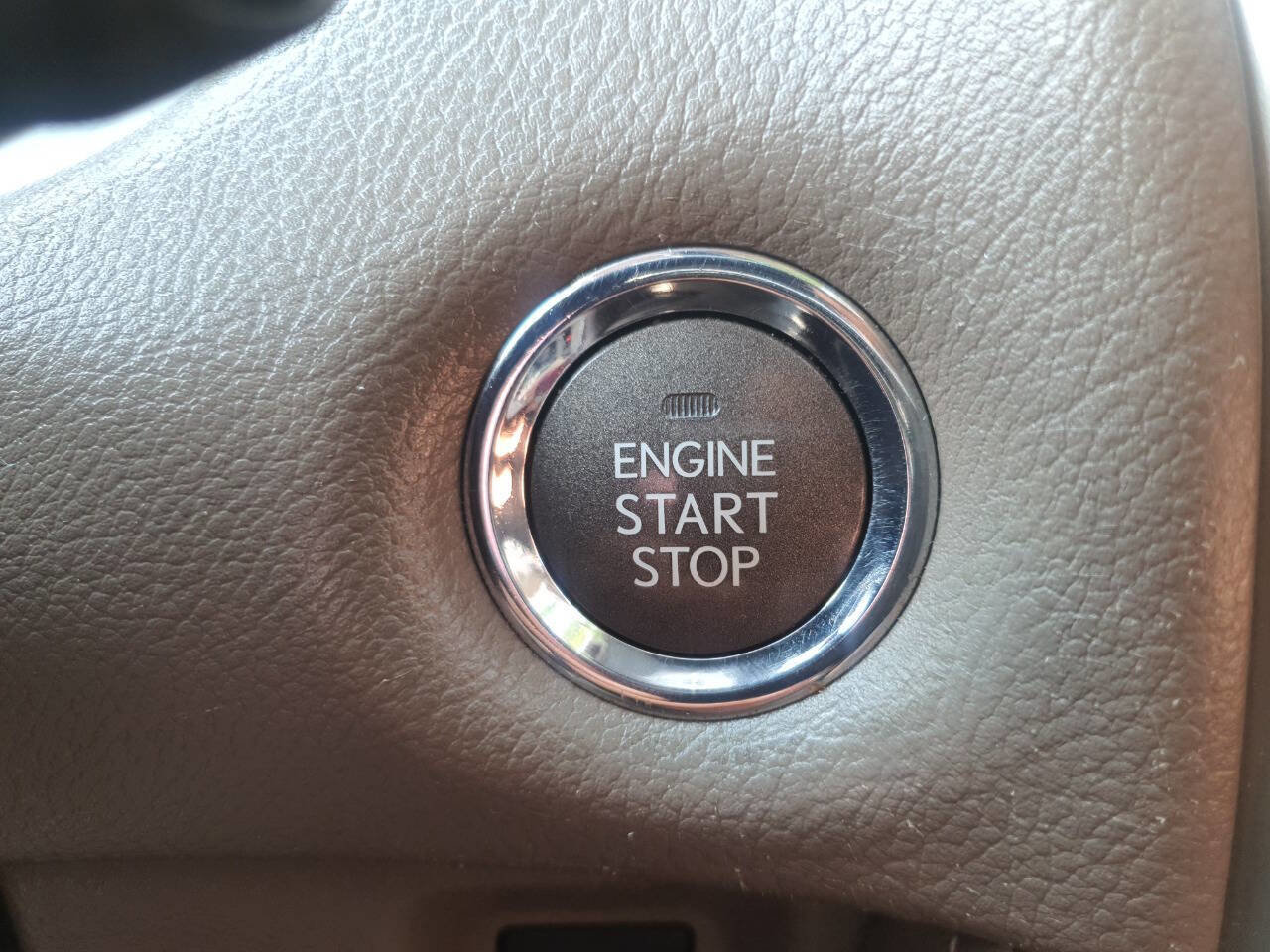 Used 2011 Lexus GX 460 image 28