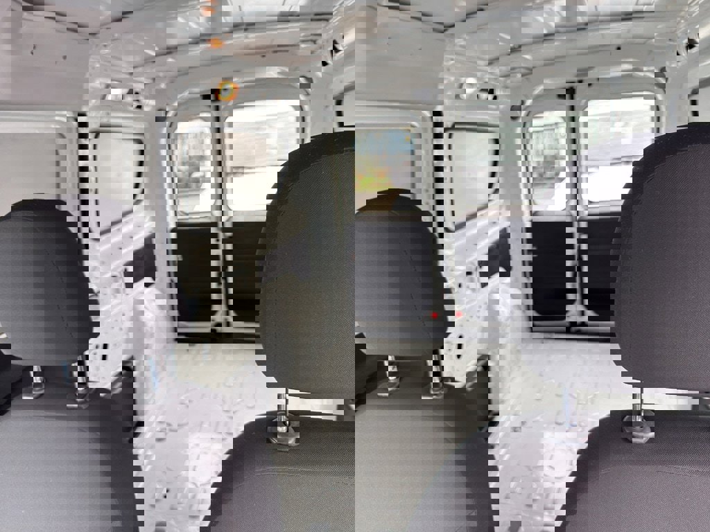 Used 2021 RAM ProMaster City Tradesman SLT image 14