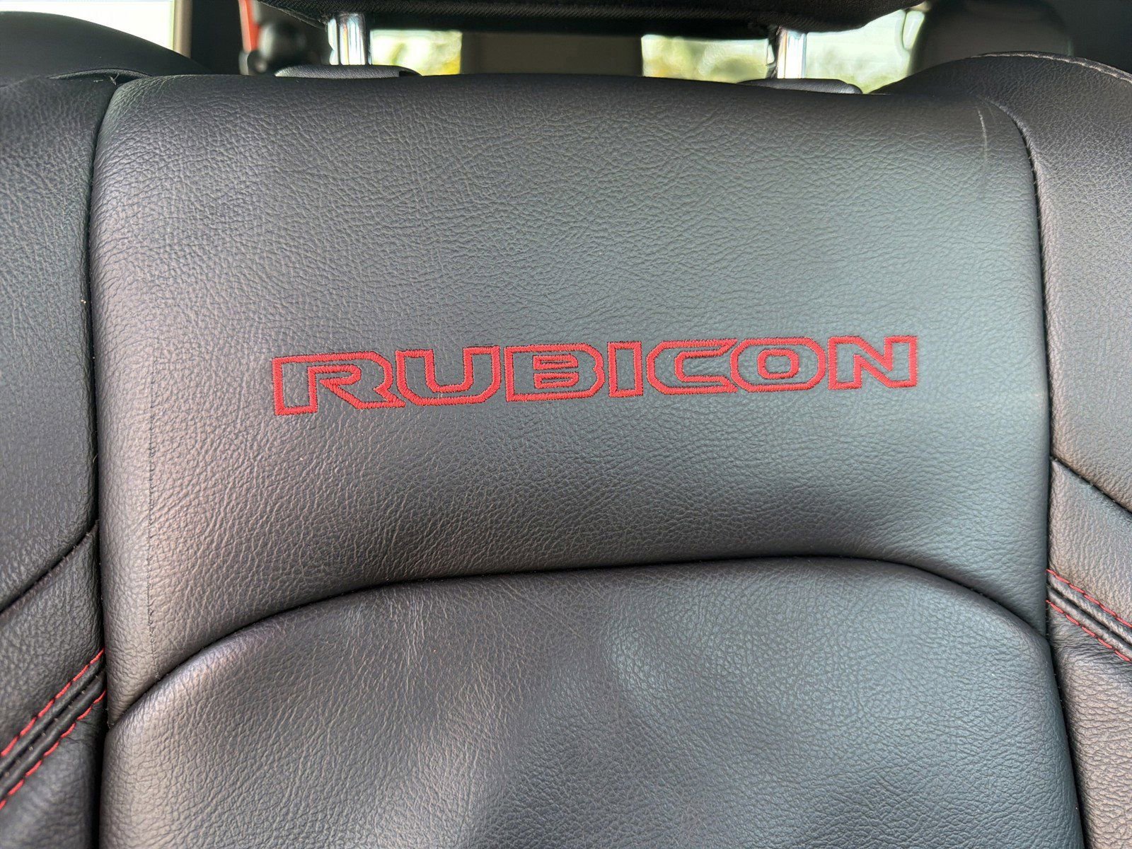 Used 2018 Jeep Wrangler Rubicon AWD/4WD image 21