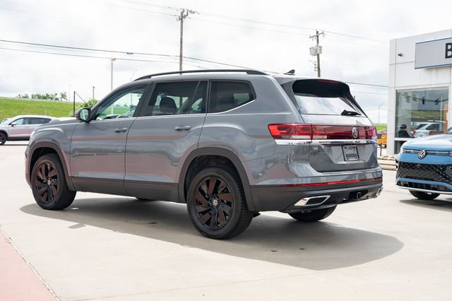 New 2026 Volkswagen Atlas SE FWD image 4