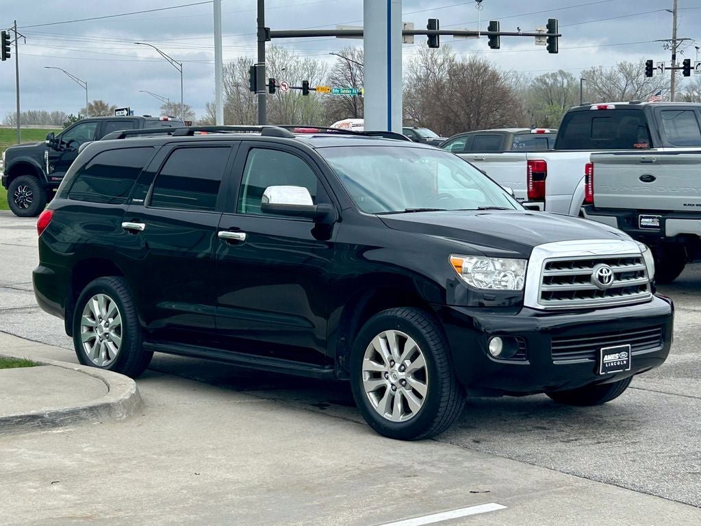 Used 2013 Toyota Sequoia Limited AWD/4WD image 7