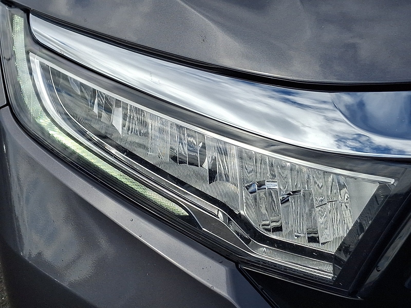 Used 2023 Honda Odyssey Touring image 9
