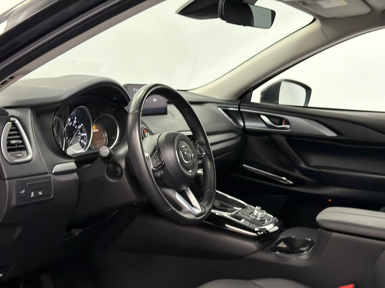 Used 2023 MAZDA CX-9 Touring Plus AWD/4WD image 17