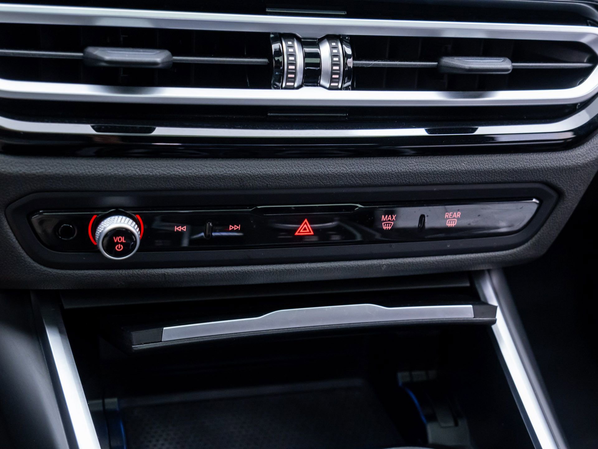 Certified 2023 BMW 330i xDrive Sedan image 27