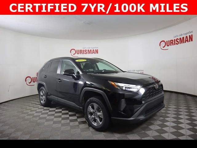 Used 2025 Toyota RAV4 XLE image 11