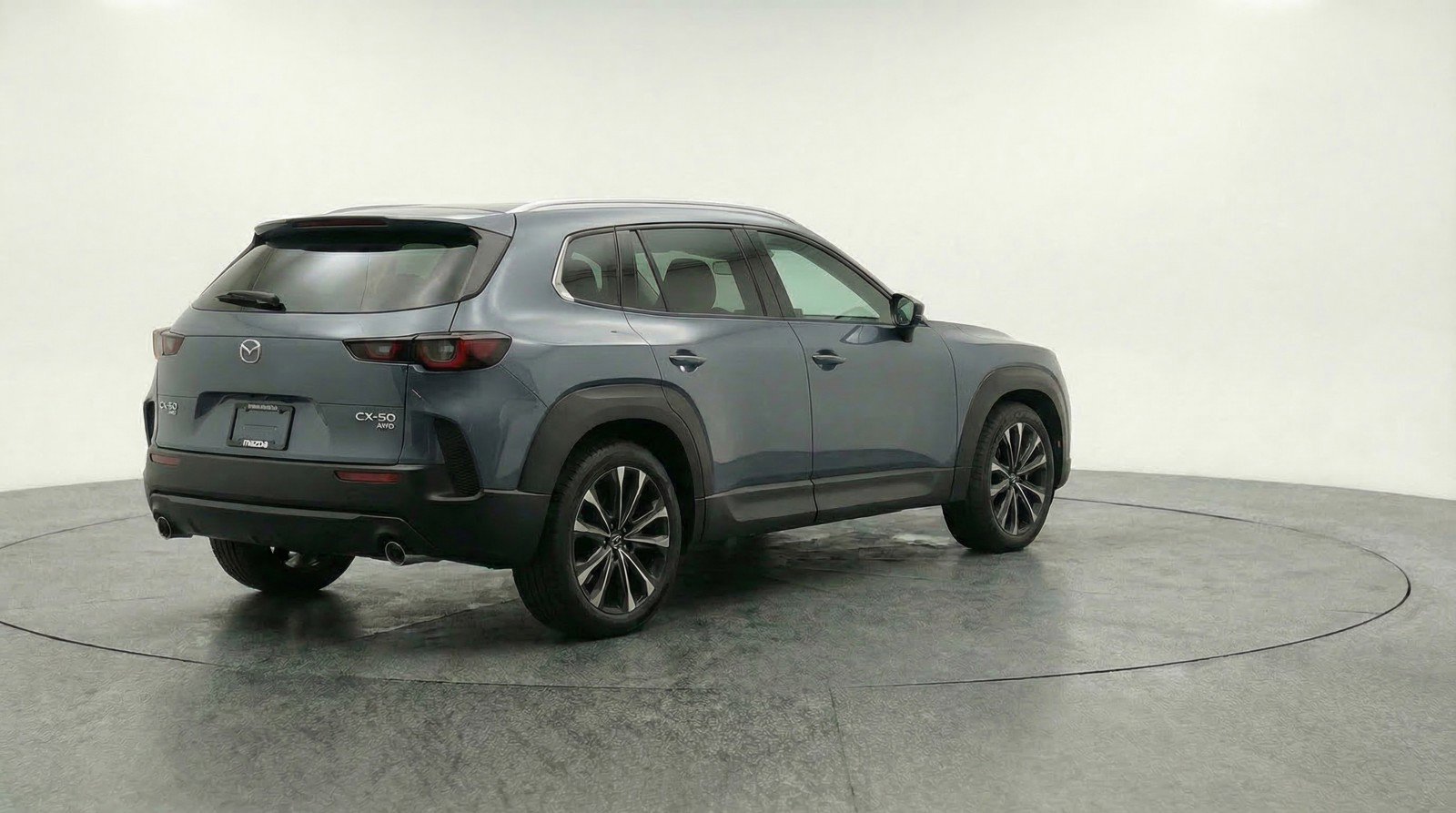 Used 2025 MAZDA CX-50 2.5 Hybrid w/ Premium Plus Pkg image 9