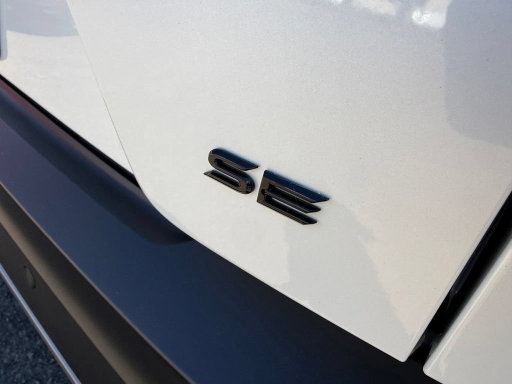 New 2026 Toyota C-HR AWD/4WD image 8
