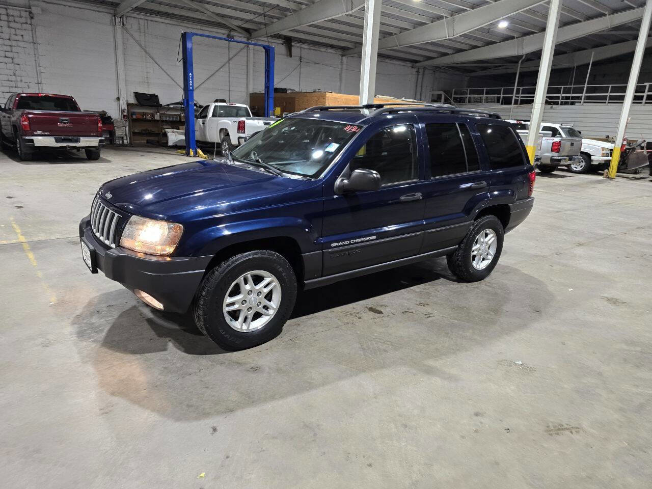Used 2004 Jeep Grand Cherokee Laredo w/ Convenience Group image 1