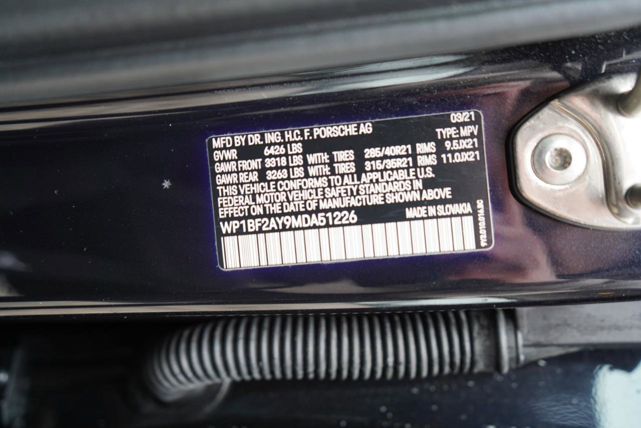 Used 2021 Porsche Cayenne Turbo image 23