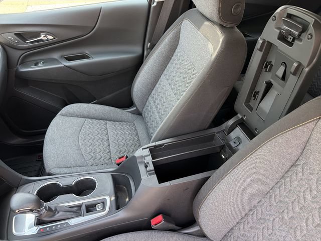 Used 2024 Chevrolet Equinox LT FWD image 22