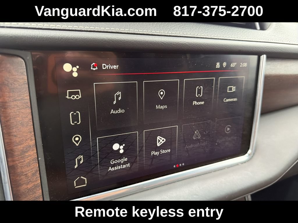 Used 2024 GMC Yukon XL Denali Ultimate AWD/4WD image 14