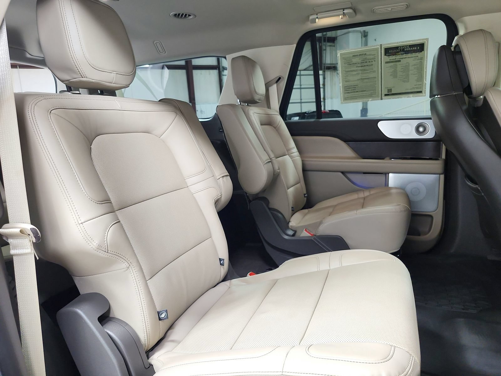 Used 2023 Lincoln Navigator L Reserve AWD/4WD image 51