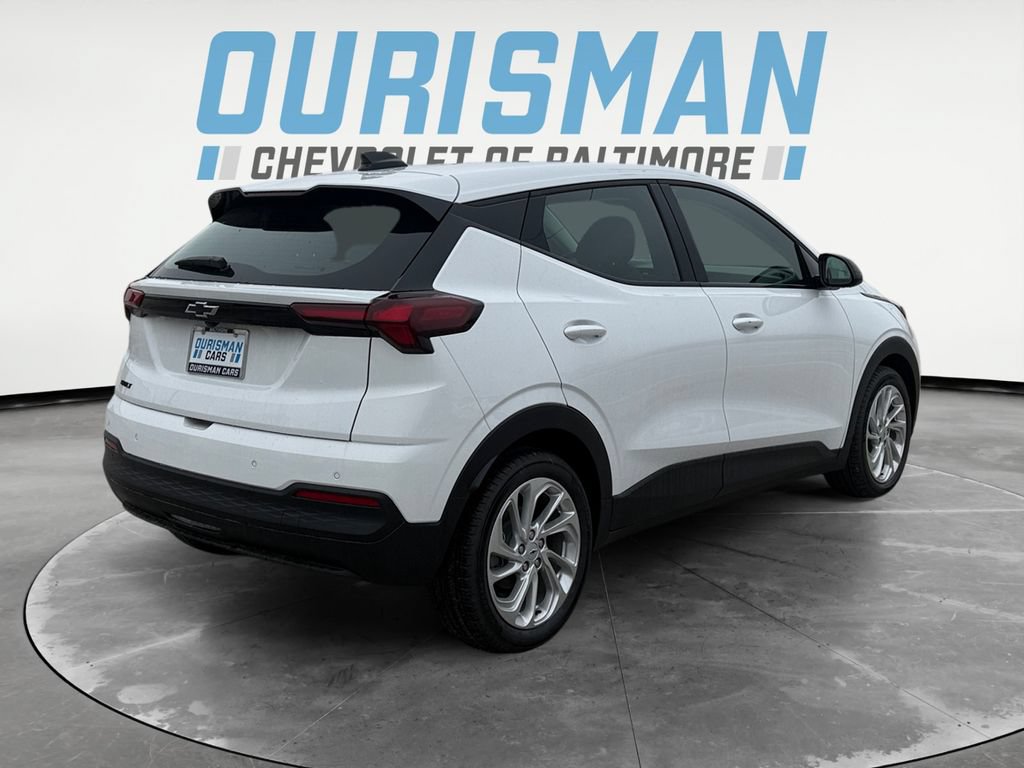 New 2027 Chevrolet Bolt LT w/ Comfort Package FWD image 6