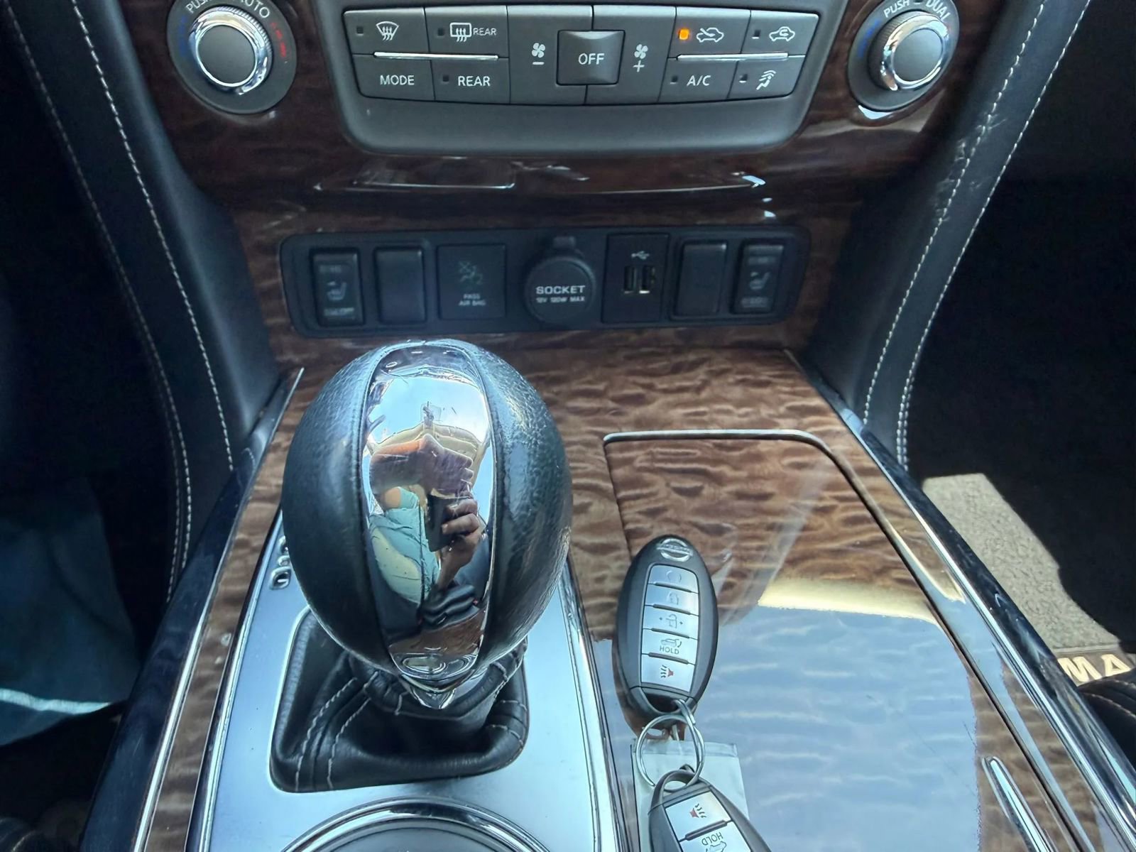 Used 2019 Nissan Armada SL w/ Premium Package AWD/4WD image 13