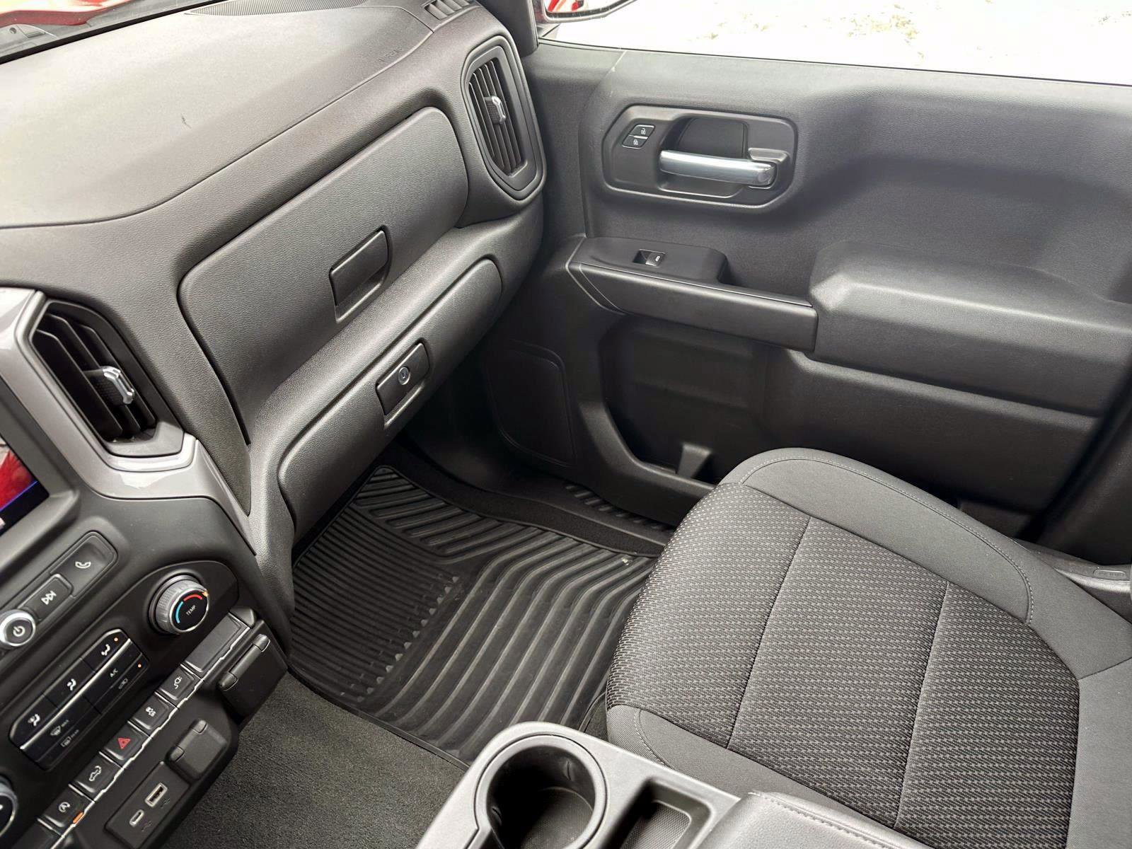 Used 2021 Chevrolet Silverado 1500 Custom w/ LPO, Dark Essentials Package image 27