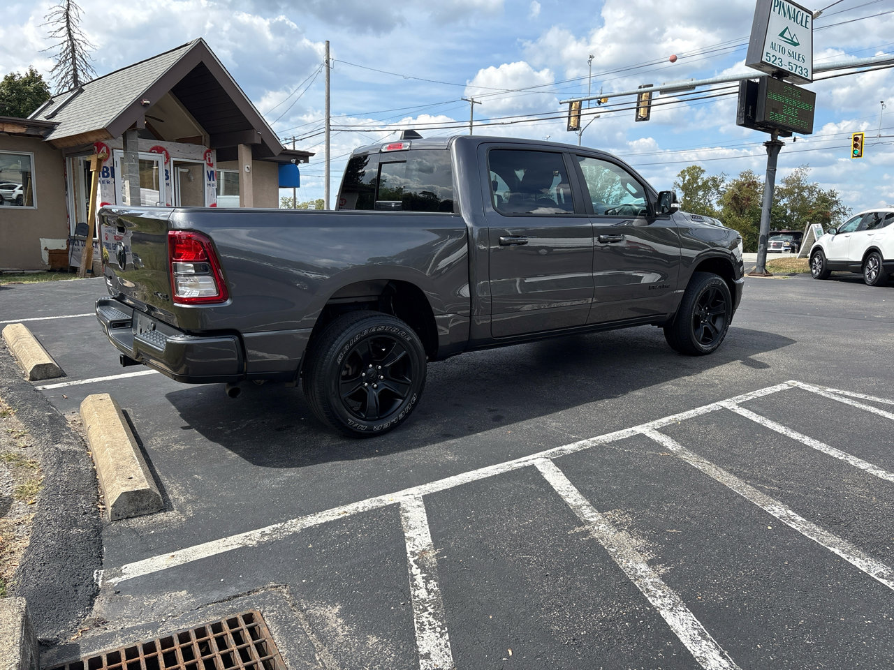 Used 2022 RAM 1500 Big Horn image 5