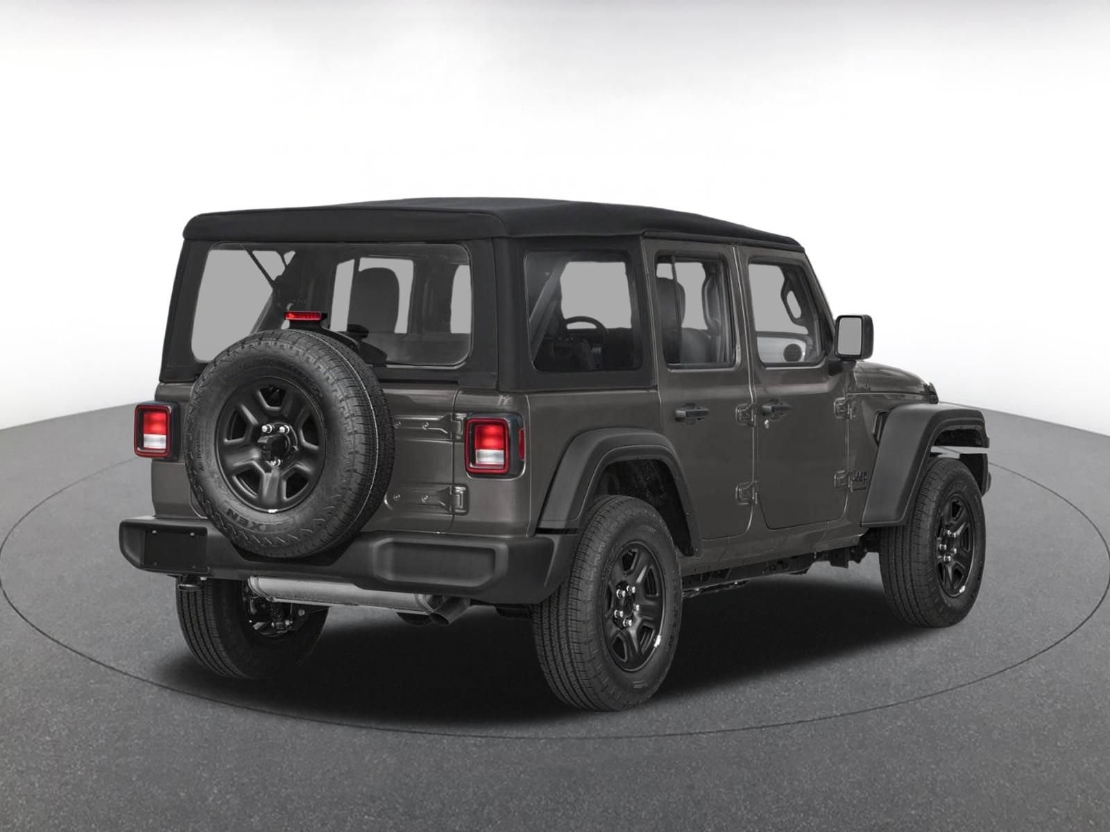 Used 2026 Jeep Wrangler Unlimited Rubicon AWD/4WD image 2