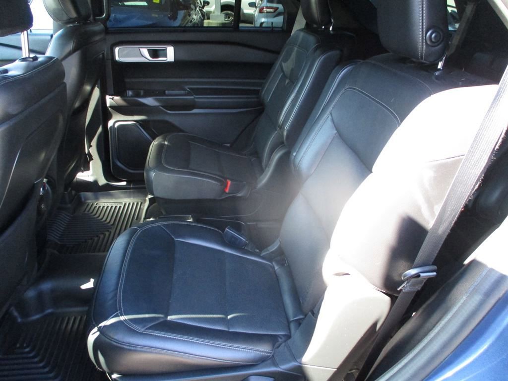 Used 2020 Ford Explorer Limited w/ Class III Trailer Tow Package image 13