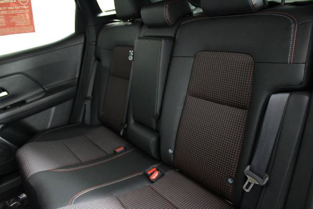 Certified 2026 Nissan Kicks SR FWD image 20