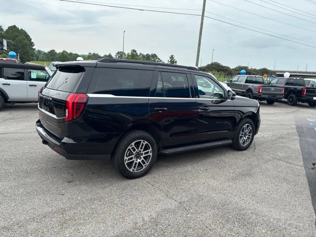 Used 2025 Ford Expedition Active AWD/4WD image 37