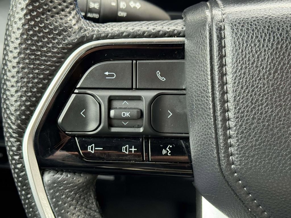 Used 2024 Toyota Sequoia Platinum image 20