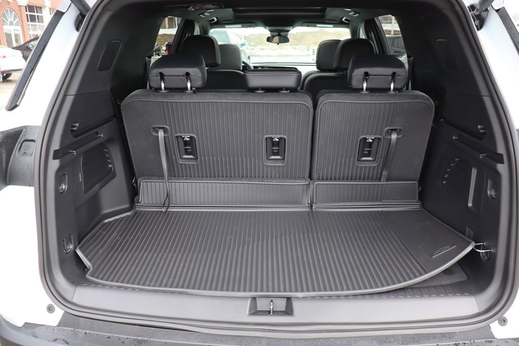 New 2026 Chevrolet Traverse LT w/ Sun and Wheel Package image 34