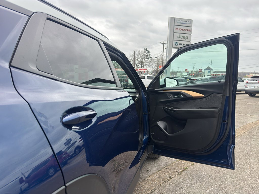 Used 2022 Chevrolet TrailBlazer ACTIV w/ Sun and Liftgate Package image 20