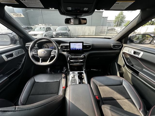 Certified 2023 Ford Explorer ST-Line w/ Class IV Trailer Tow Package AWD/4WD image 3