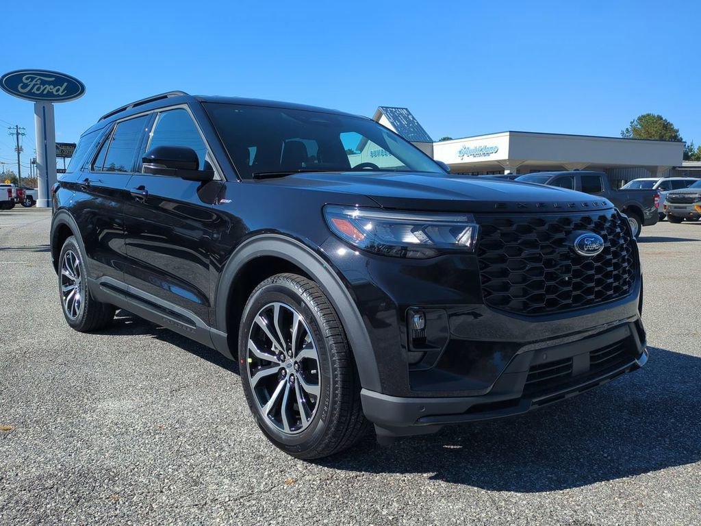 New 2026 Ford Explorer ST-Line image 8