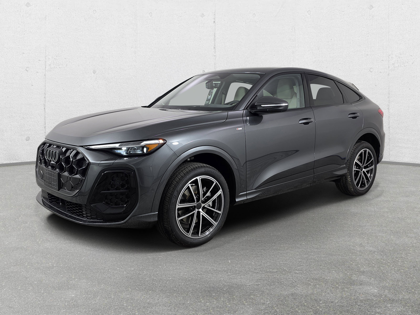 New 2026 Audi Q5 Premium Plus AWD/4WD image 3