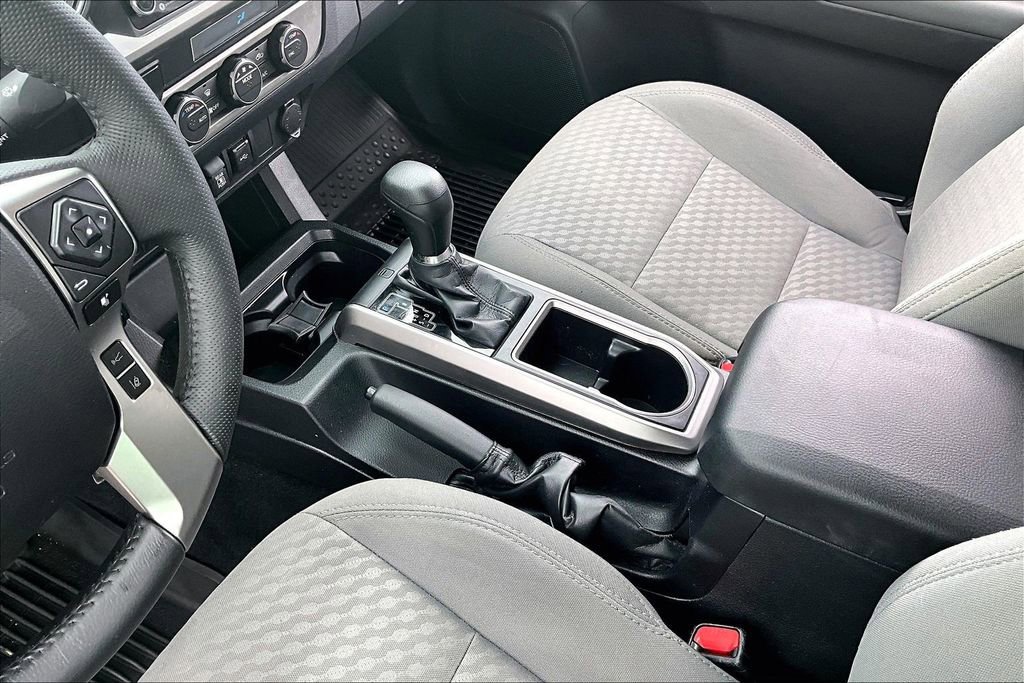 Used 2021 Toyota Tacoma SR5 image 18