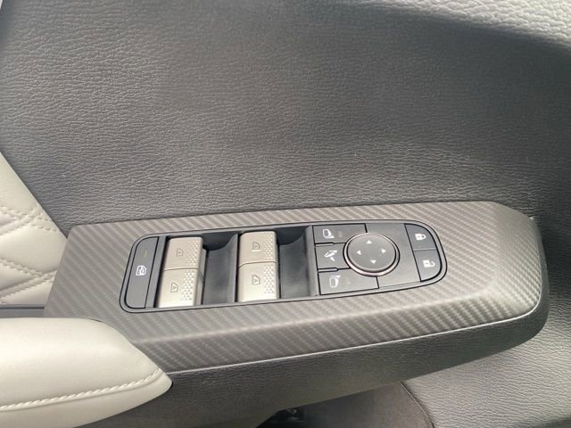 New 2025 Mitsubishi Outlander SEL image 18