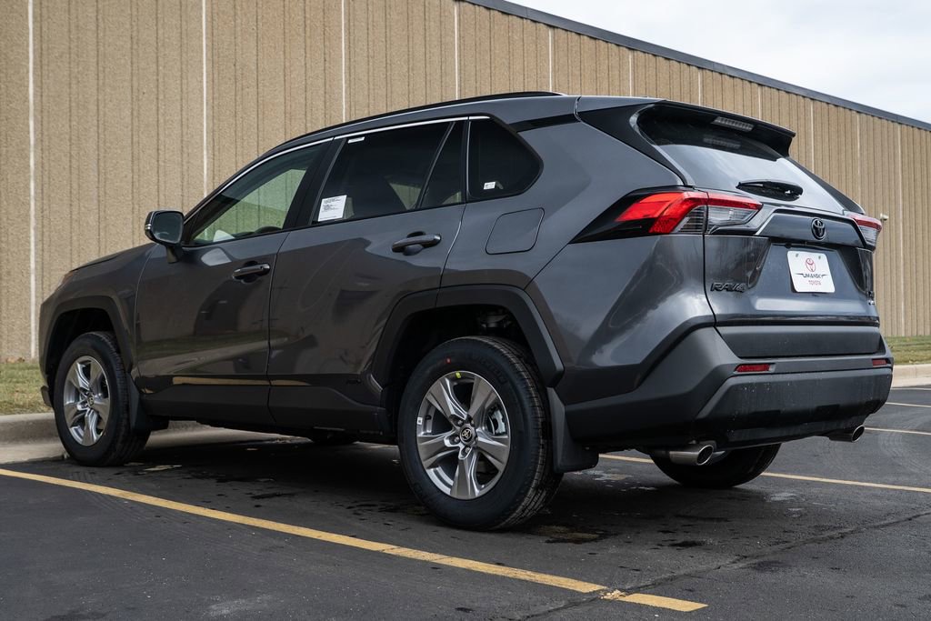 New 2025 Toyota RAV4 XLE w/ Convenience Package image 5