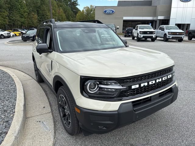 New 2025 Ford Bronco Sport Outer Banks w/ Outer Banks Tech Package+ AWD/4WD image 3