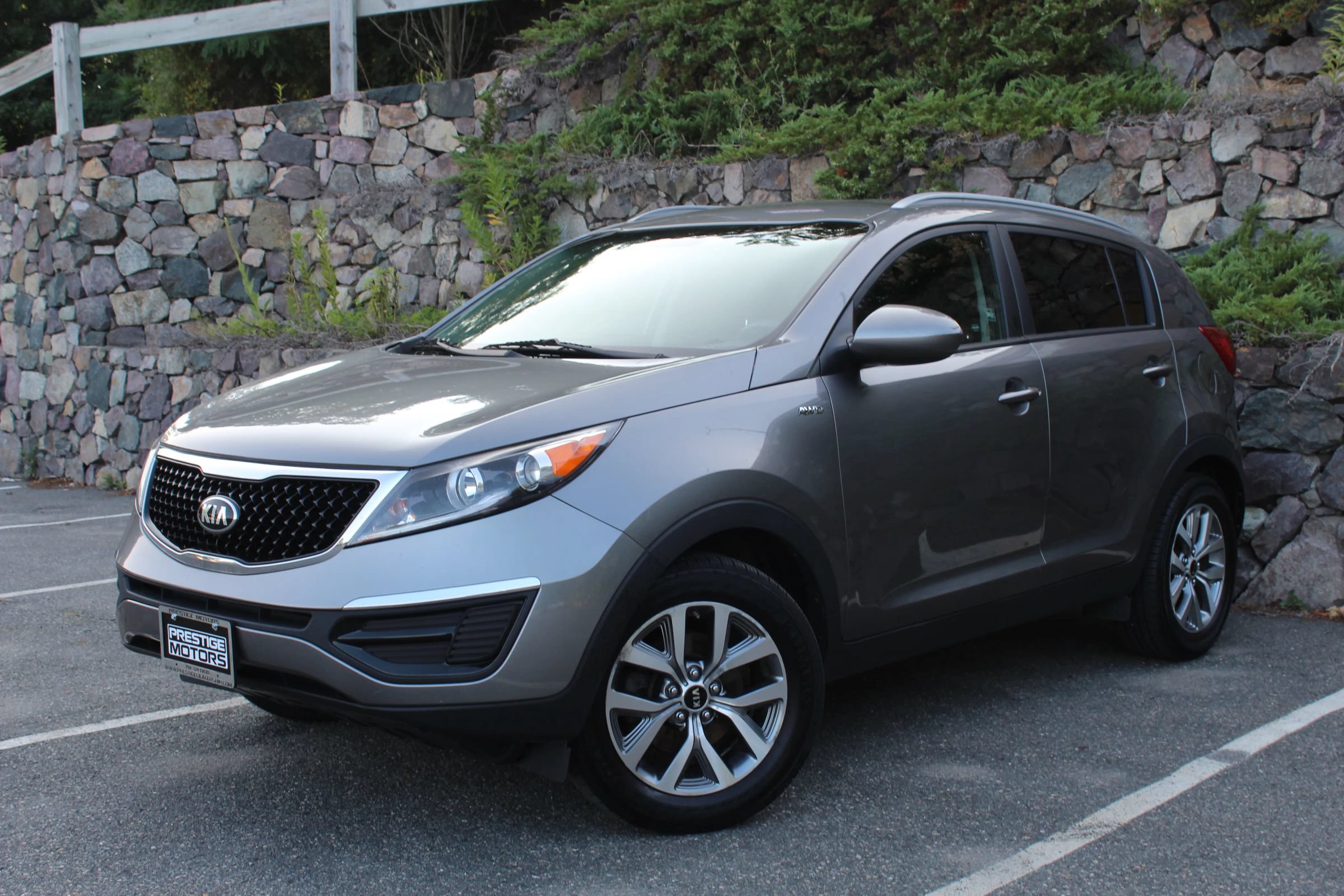 Used 2016 Kia Sportage LX w/ LX Popular Package AWD/4WD image 2