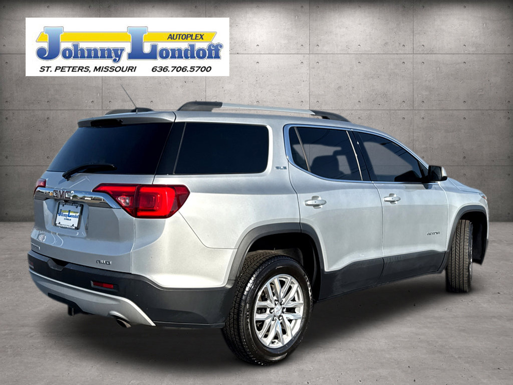 Used 2018 GMC Acadia SLE AWD/4WD image 2