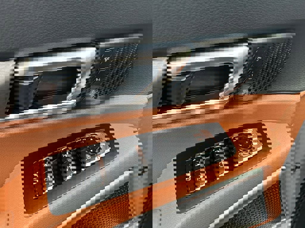 Used 2025 Kia Telluride SX Prestige X-Line image 23