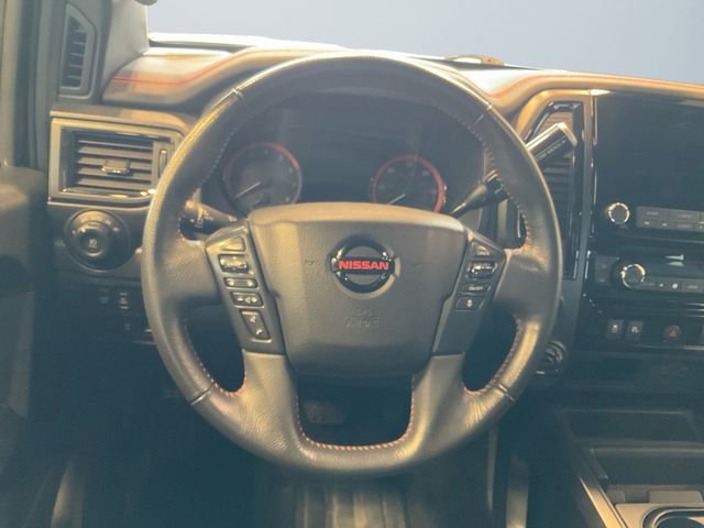 Used 2020 Nissan Titan PRO-4X image 12