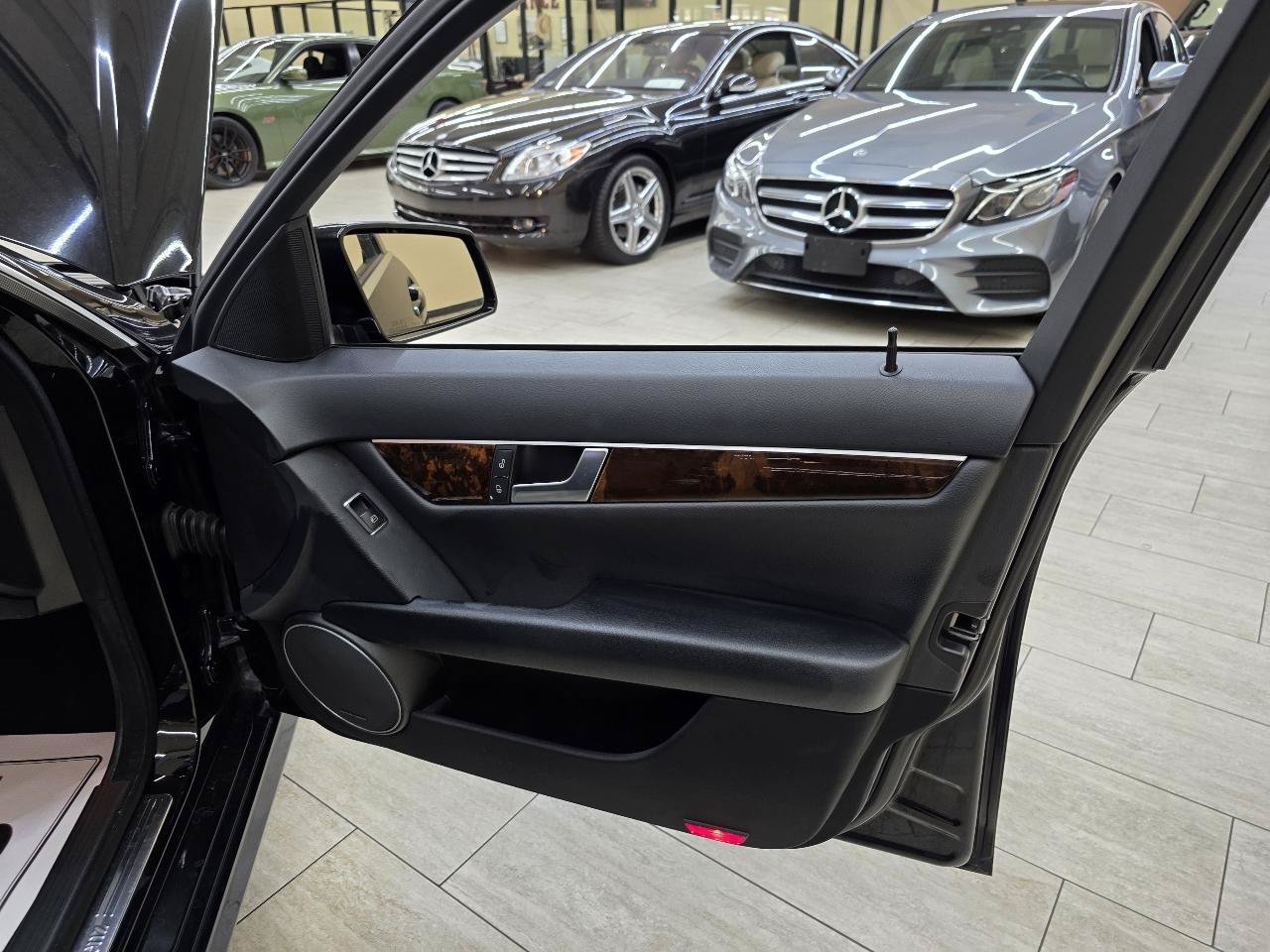 Used 2014 Mercedes-Benz C 250 Sedan w/ Multimedia Package image 39