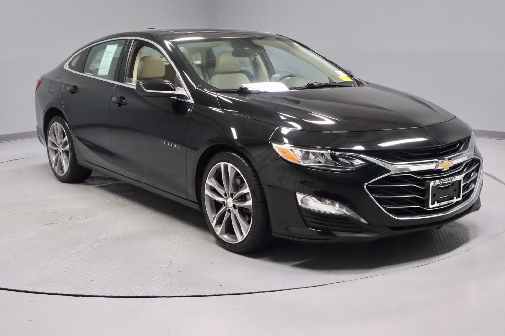 Used 2024 Chevrolet Malibu LT FWD image 1