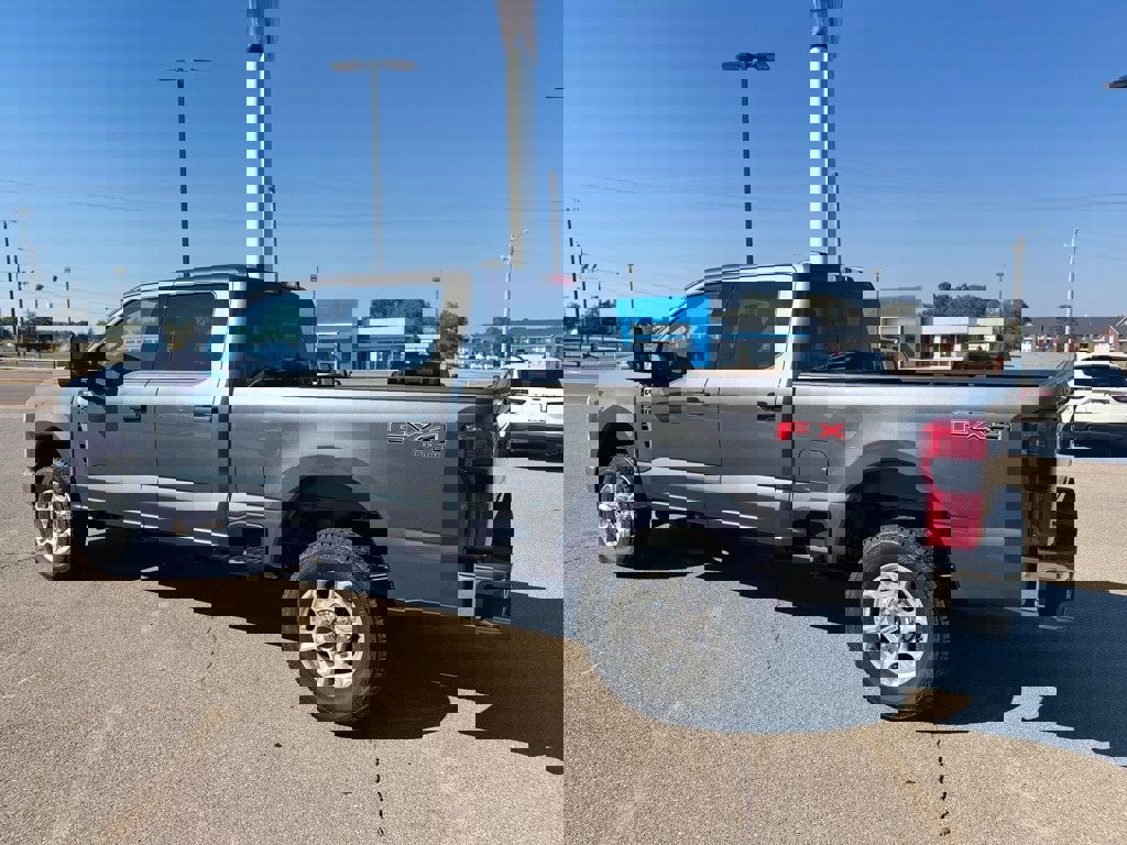 New 2026 Ford F250 XLT image 9