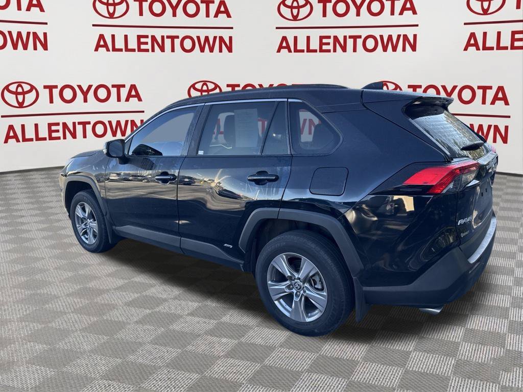 Used 2023 Toyota RAV4 XLE w/ Convenience Package AWD/4WD image 9