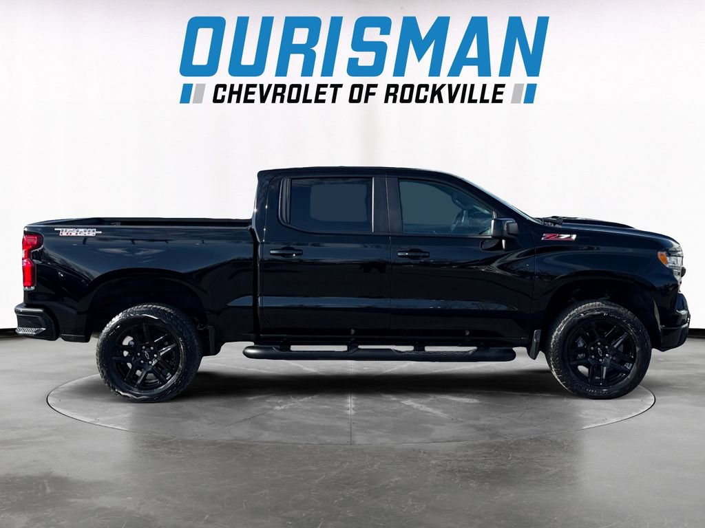 Used 2025 Chevrolet Silverado 1500 LT Trail Boss w/ Convenience Package II image 7