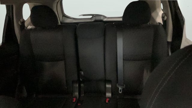 Used 2020 Nissan Rogue SV AWD/4WD image 18