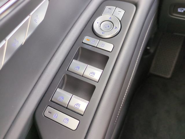 Certified 2025 Genesis GV80 2.5T Select image 23