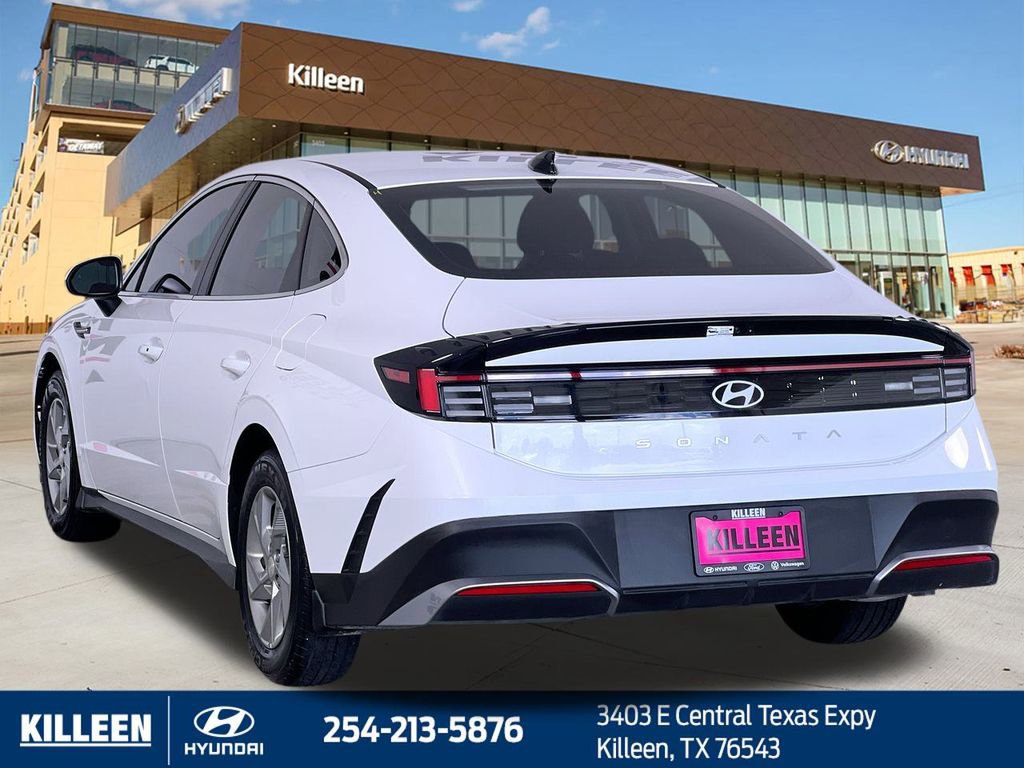 Used 2025 Hyundai Sonata SE image 6