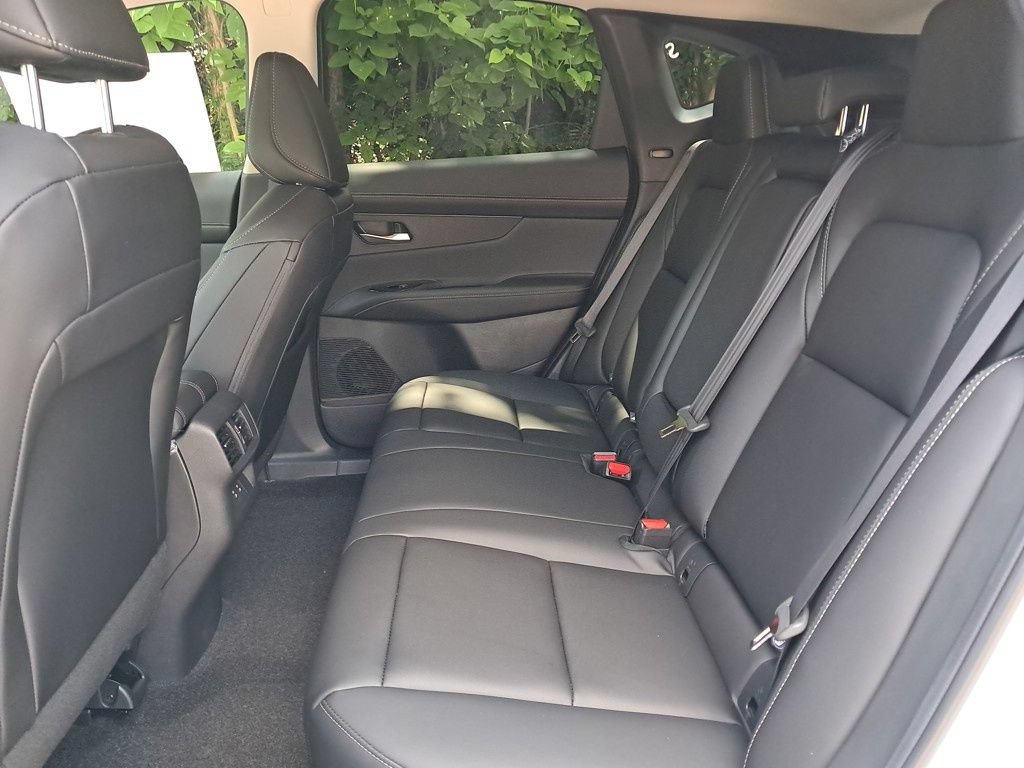 New 2025 Nissan Murano SL w/ Cargo Package AWD/4WD image 26